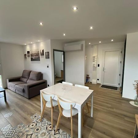 Appartement Climatise Charmes  Zewnętrze zdjęcie