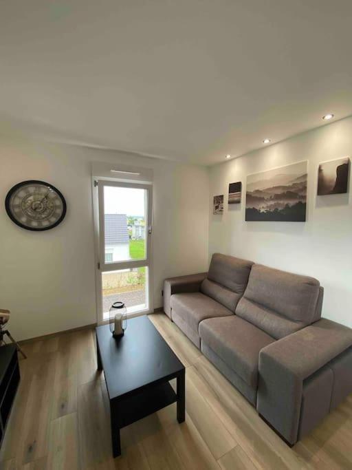 Appartement Climatise Charmes  Zewnętrze zdjęcie